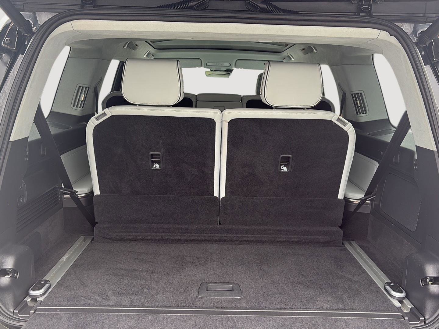 Used 2024 Rivian R1S Adventure image 54