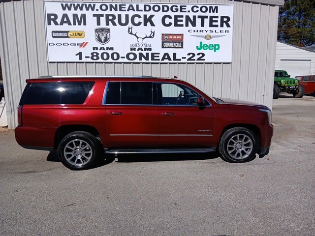 Used 2020 GMC Yukon XL Denali image 2