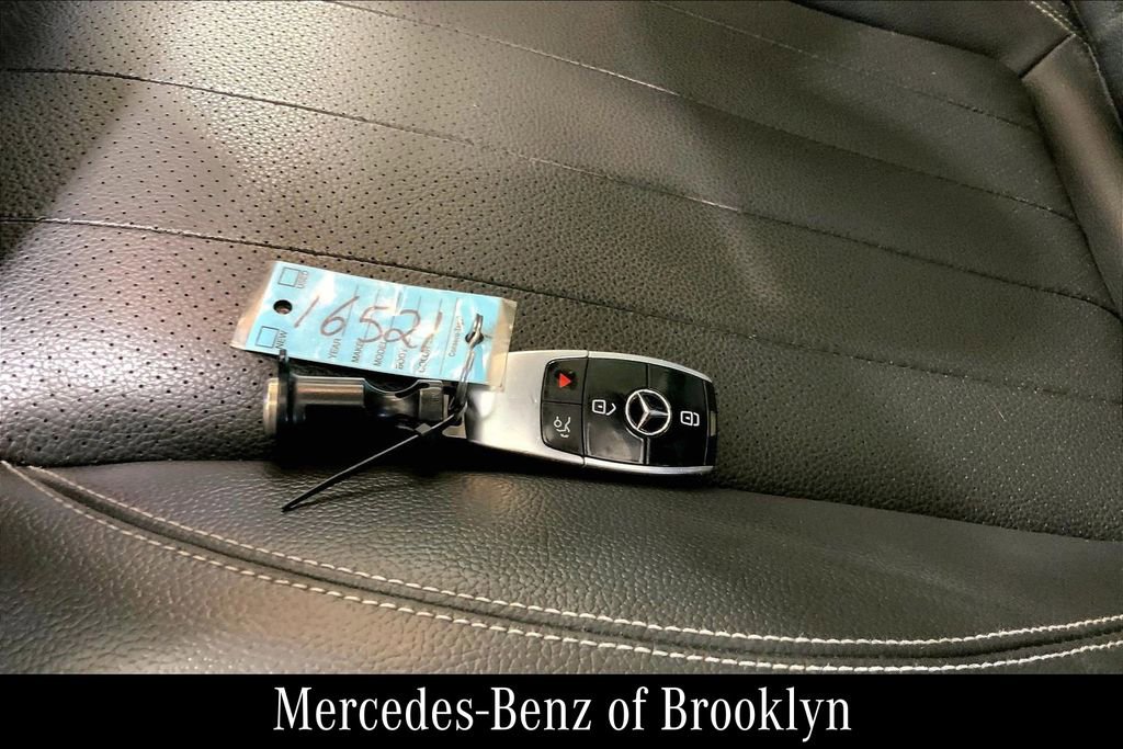 Used 2022 Mercedes-Benz E 350 4MATIC Sedan image 16