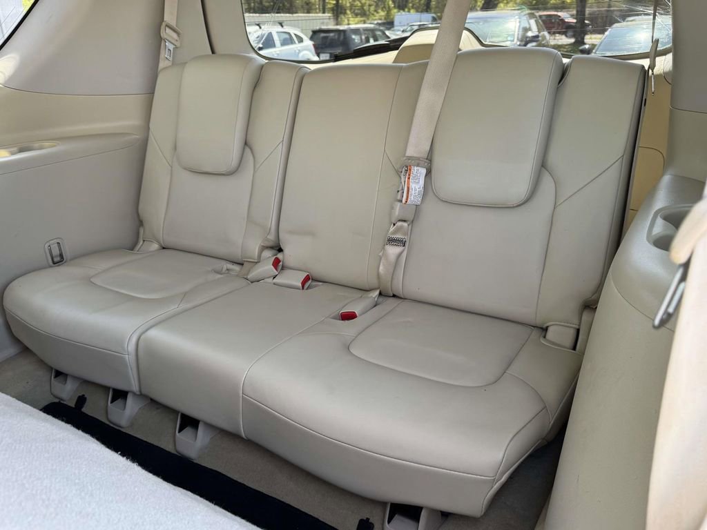 Used 2011 INFINITI QX56 4WD w/ Theater Pkg image 17