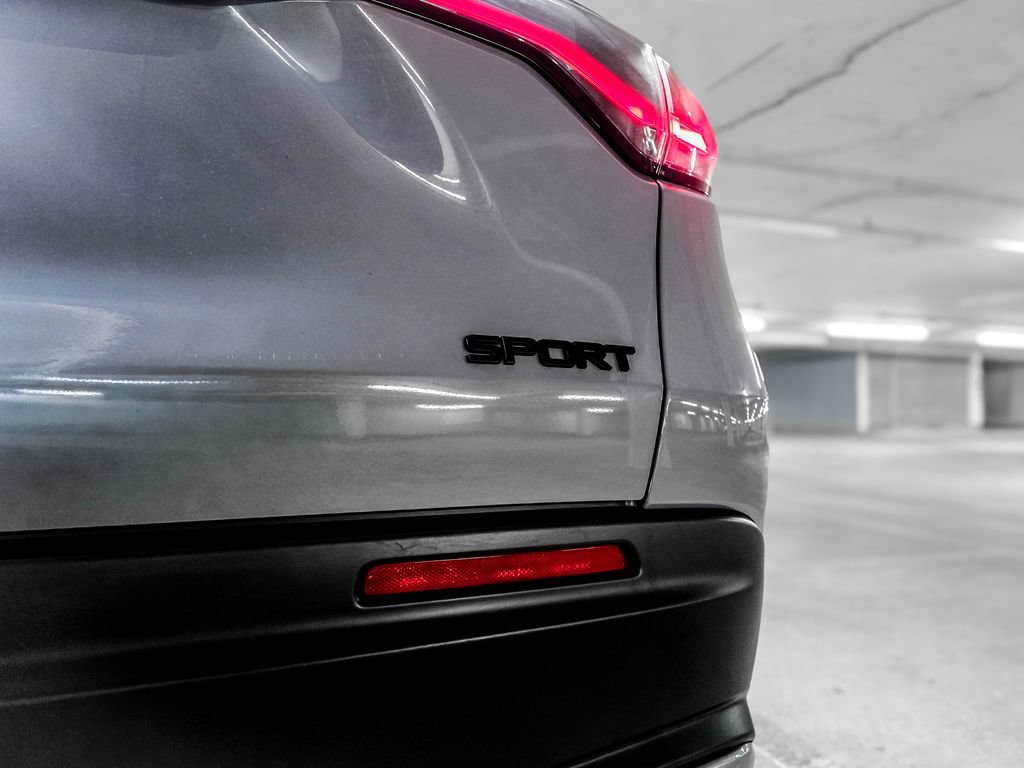 Used 2025 Honda HR-V Sport image 10