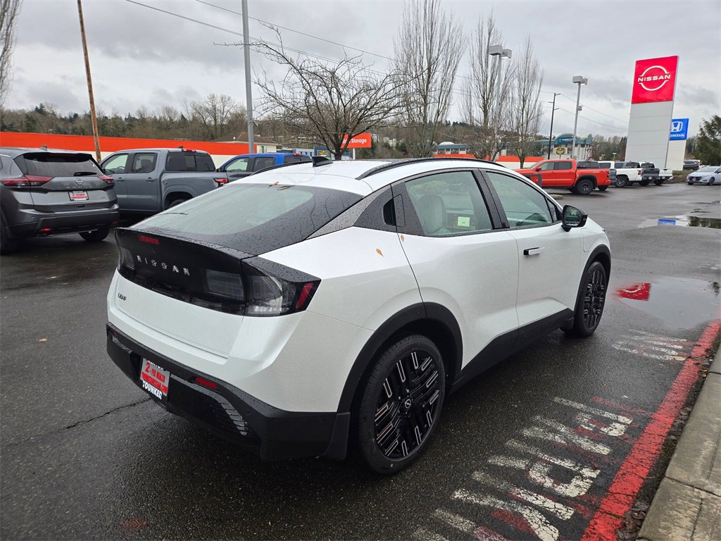 New 2026 Nissan Leaf Platinum+ image 3