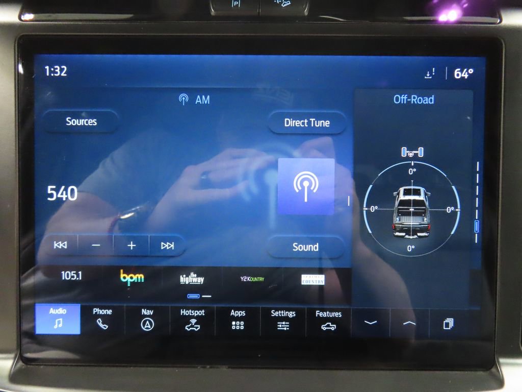 Used 2025 Ford F150 Lariat w/ Equipment Group 502A High AWD/4WD image 31
