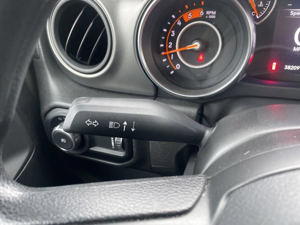 Used 2023 Jeep Wrangler Unlimited Sport AWD/4WD image 23