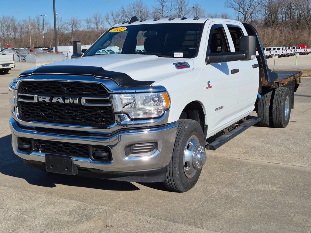 Used 2022 RAM 3500 Tradesman w/ Chrome Appearance Group AWD/4WD image 3