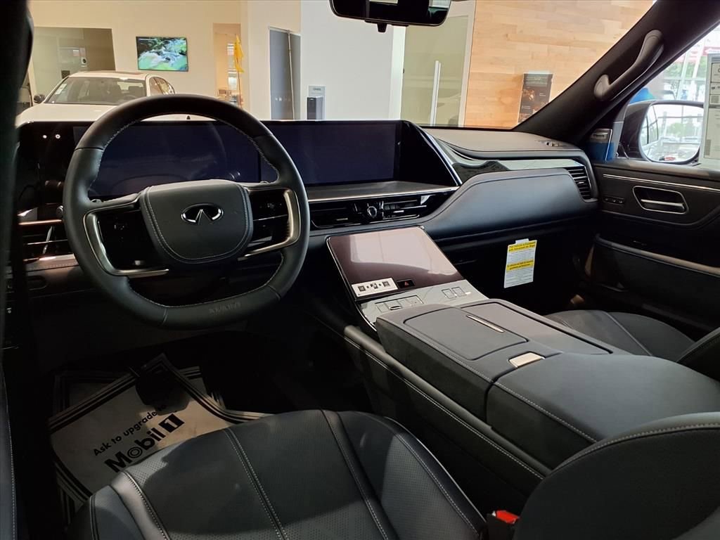 New 2026 INFINITI QX80 4WD image 10