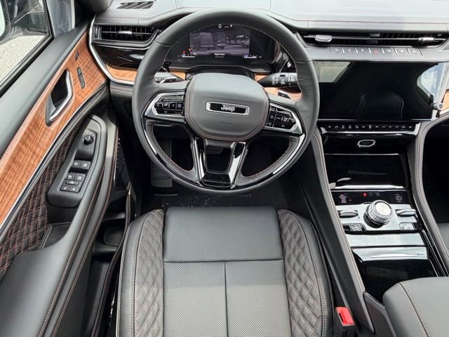 New 2026 Jeep Grand Cherokee Summit AWD/4WD image 35