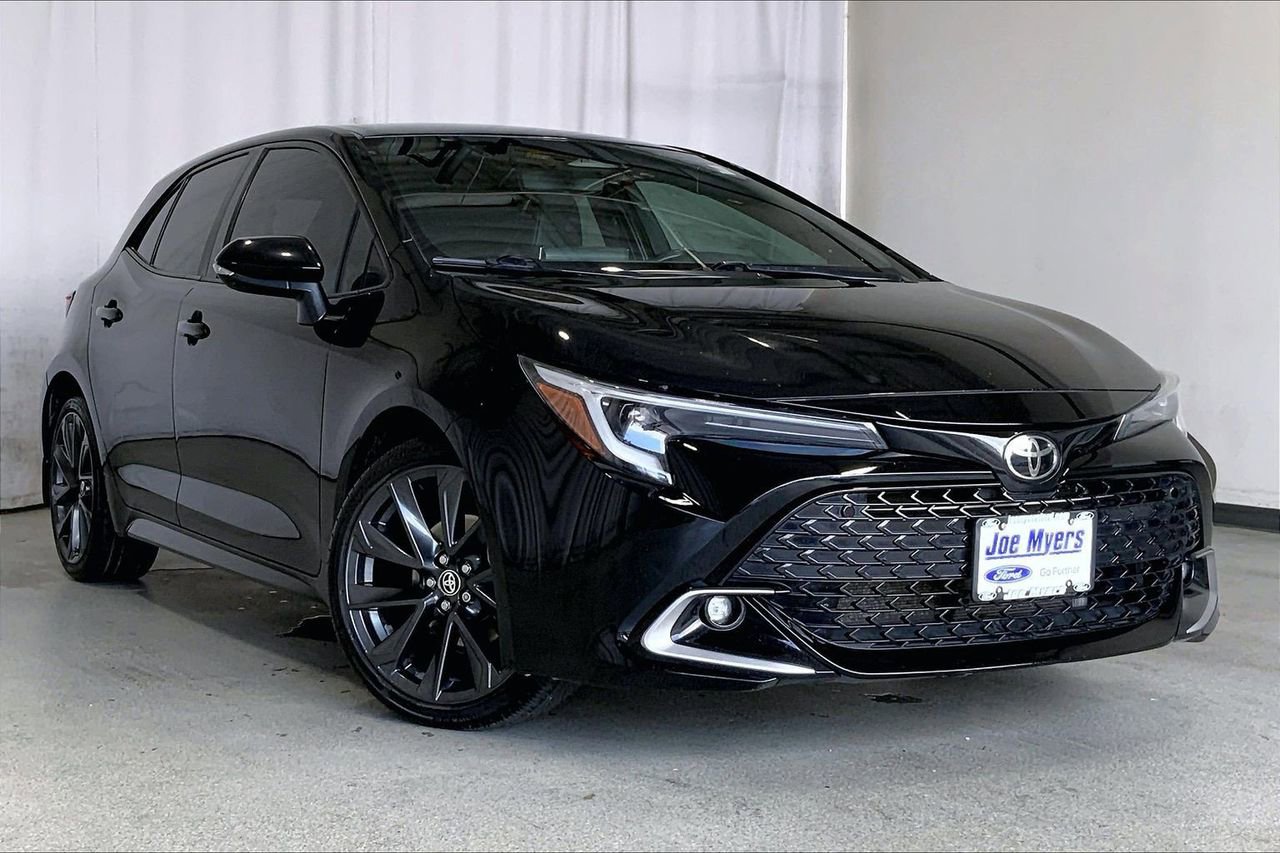 Used 2023 Toyota Corolla XSE image 34