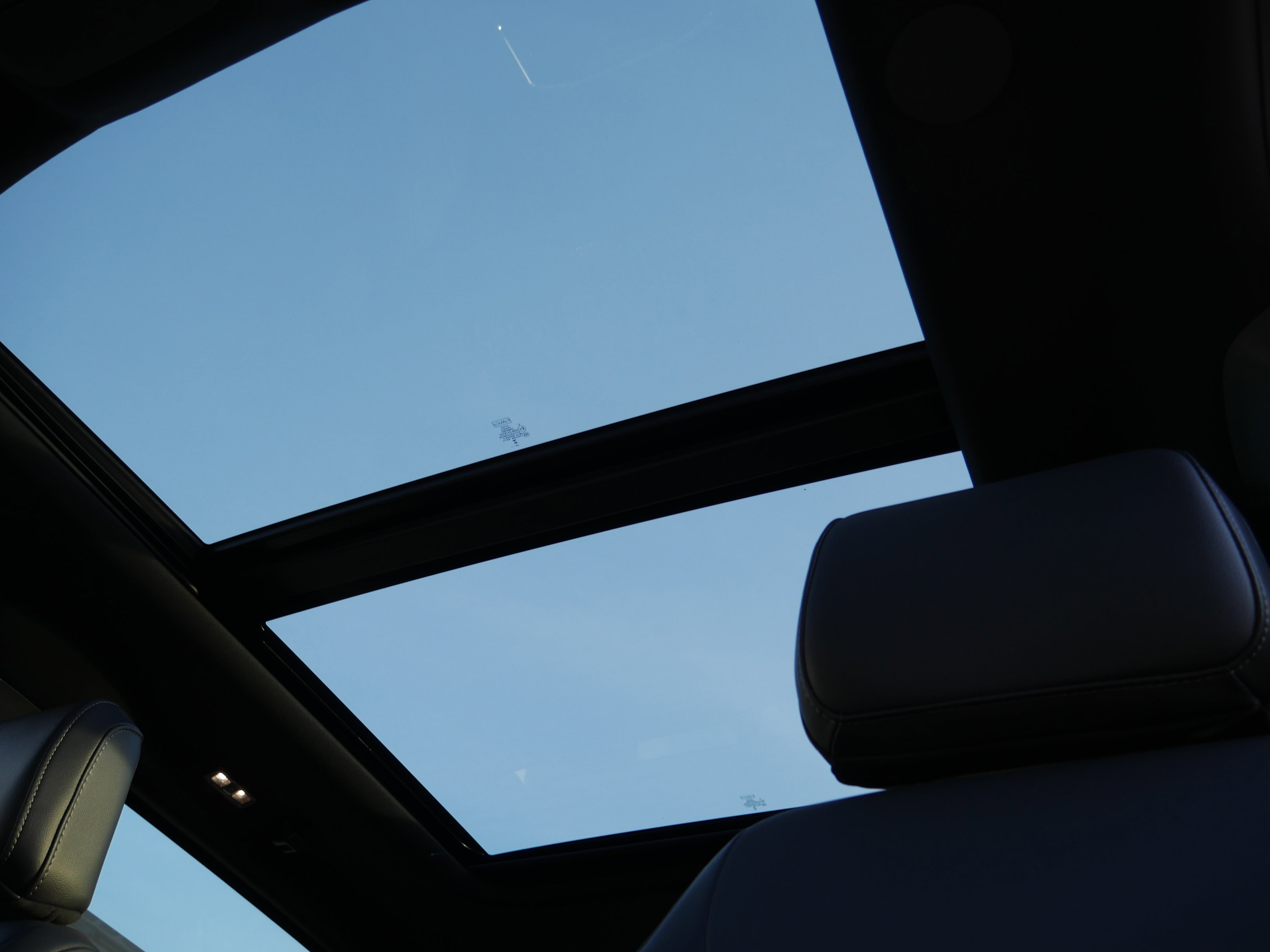 New 2025 Ford F150 Lariat w/ Equipment Group 502A High image 5