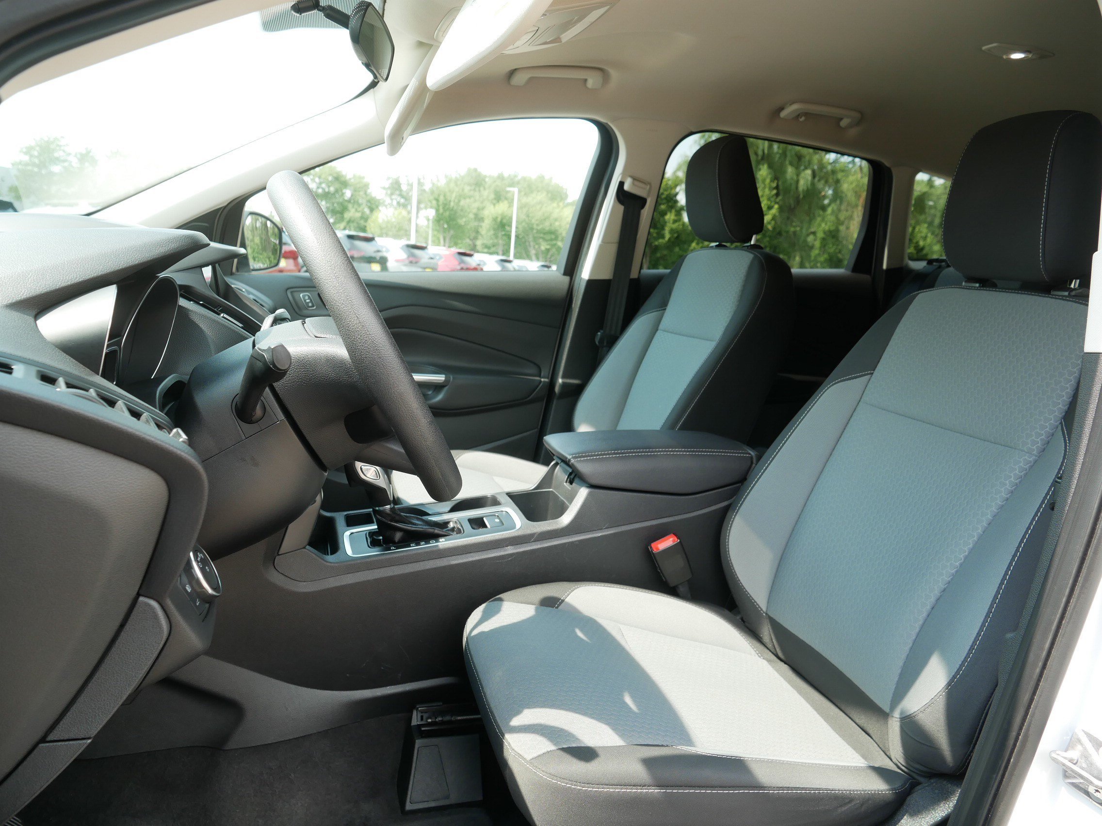 Used 2019 Ford Escape SE AWD/4WD image 34