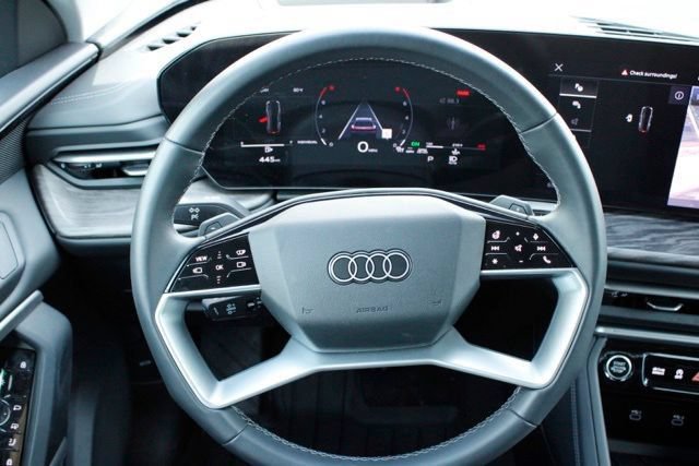 Used 2025 Audi Q5 Premium Plus w/ Premium Plus AWD/4WD image 22