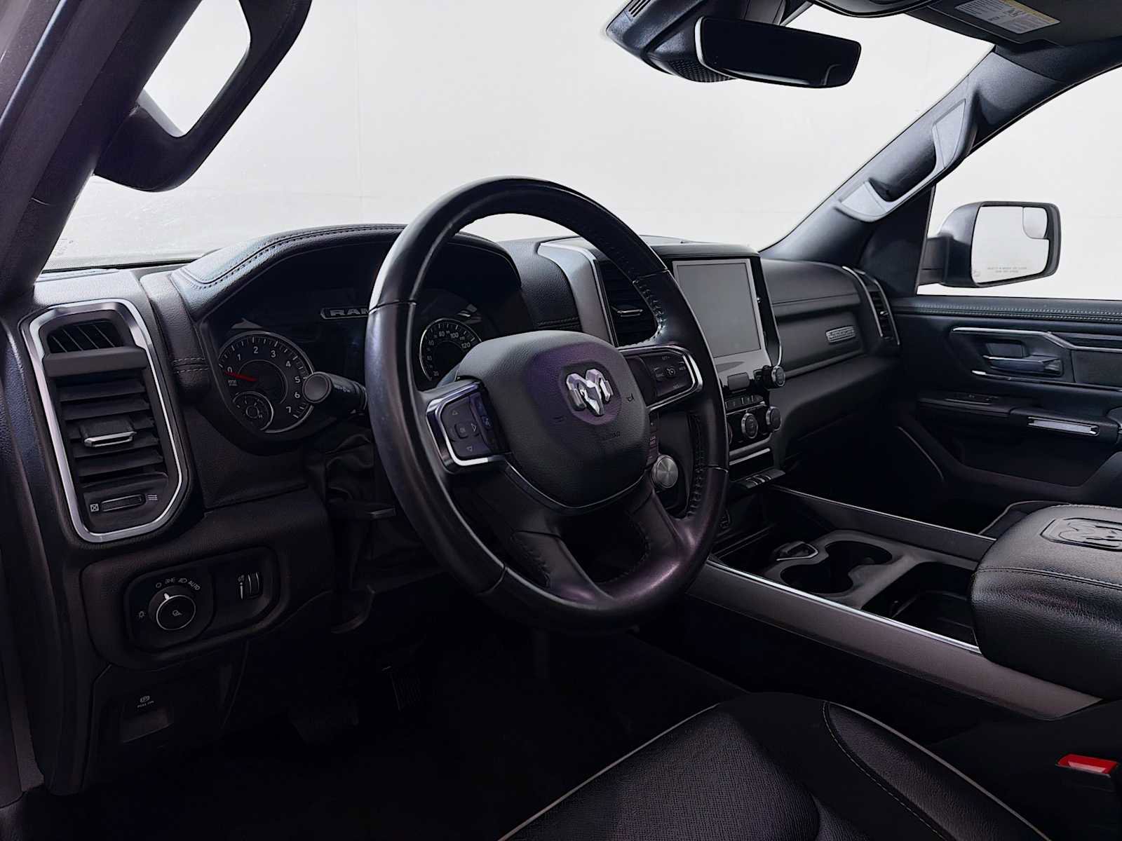 Used 2024 RAM 1500 Laramie RWD image 7
