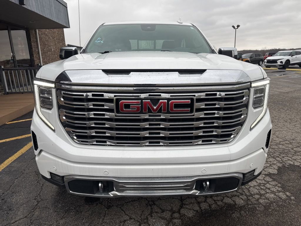 Used 2022 GMC Sierra 1500 Denali w/ Denali Reserve Package image 7