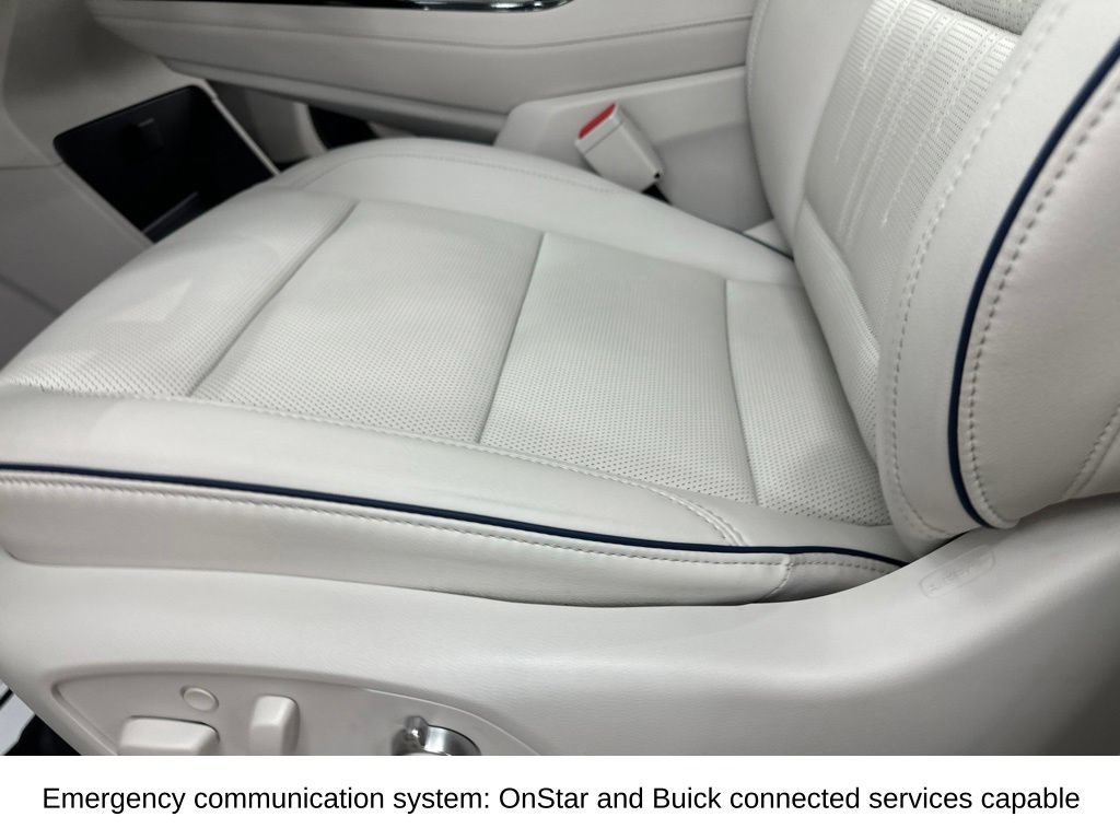 Used 2026 Buick Enclave Avenir w/ Super Cruise Package AWD/4WD image 36