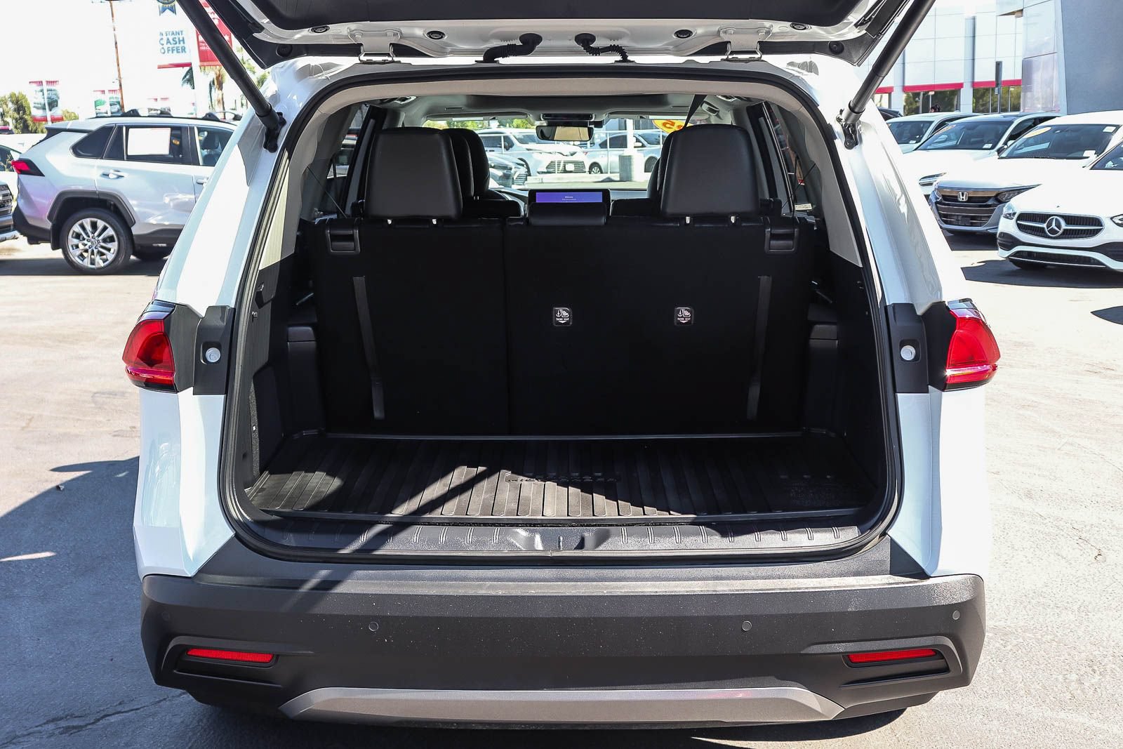 Certified 2025 Toyota Grand Highlander AWD Hybrid image 33