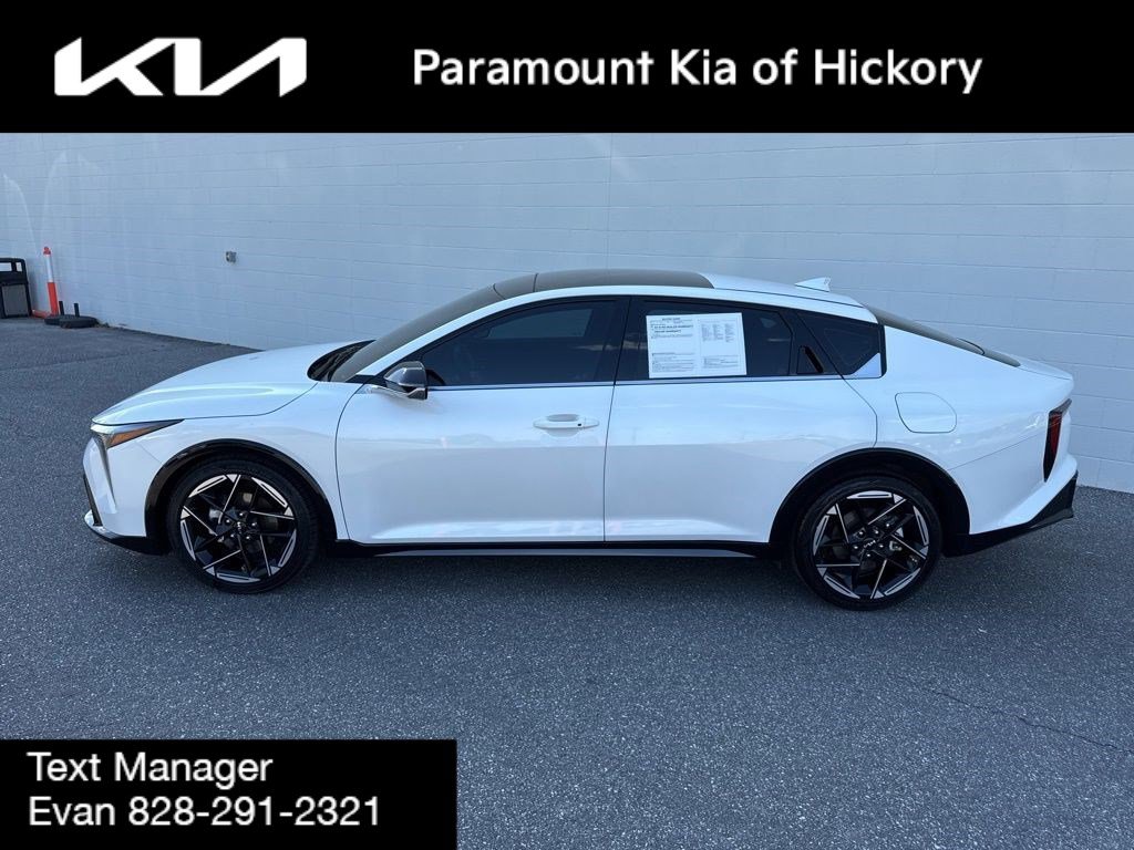 Used 2025 Kia K4 GT-Line w/ GT-Line Sunroof Package FWD image 4