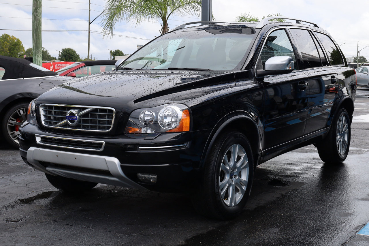 Used 2013 Volvo XC90 3.2 image 2