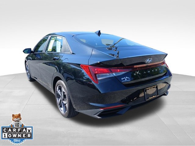 Used 2023 Hyundai Elantra SEL w/ Convenience Package FWD image 4