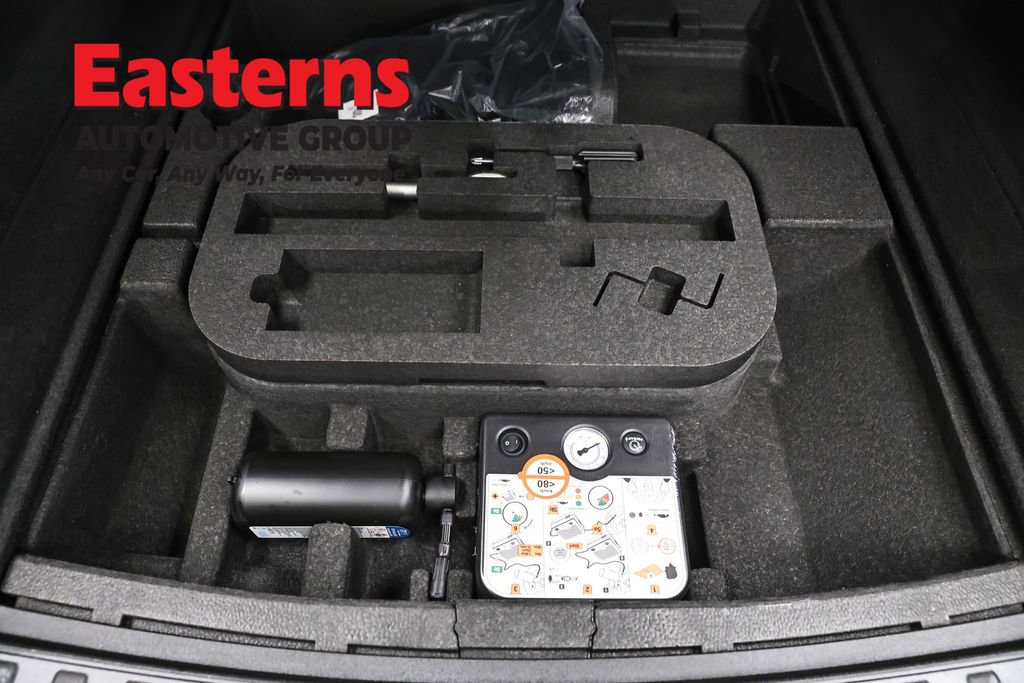 Used 2024 Alfa Romeo Stelvio Sprint image 24