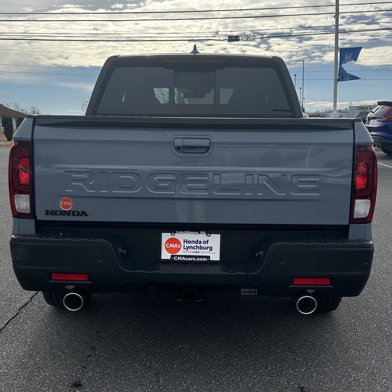 New 2026 Honda Ridgeline Black Edition image 4