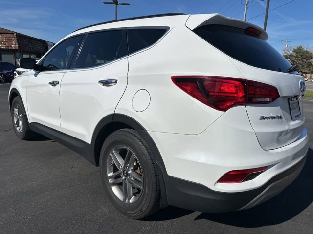 Used 2018 Hyundai Santa Fe Sport image 16