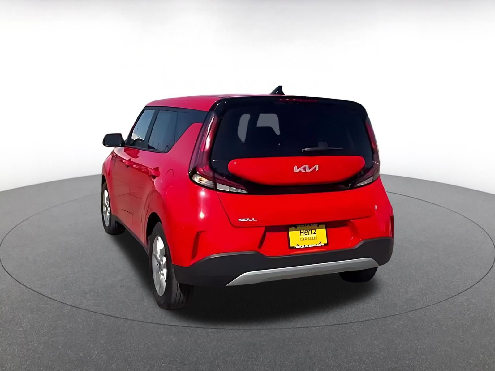 Used 2025 Kia Soul LX w/ LX Technology Package image 9