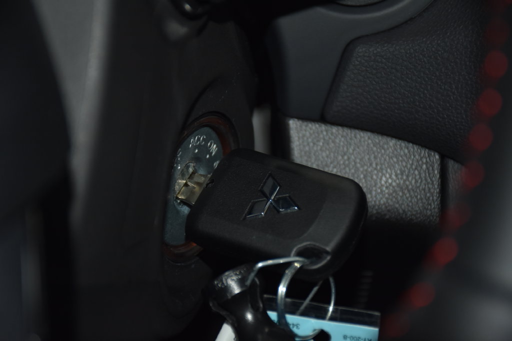New 2027 Mitsubishi Outlander Sport LE AWD/4WD image 19