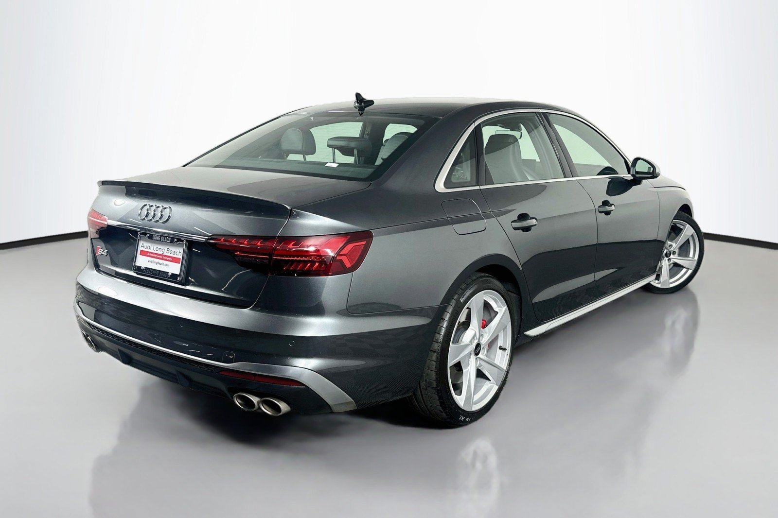 Used 2023 Audi S4 Premium Plus w/ Premium Plus Package AWD/4WD image 13