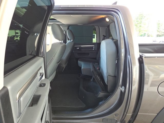 Used 2020 RAM 1500 Warlock AWD/4WD image 49