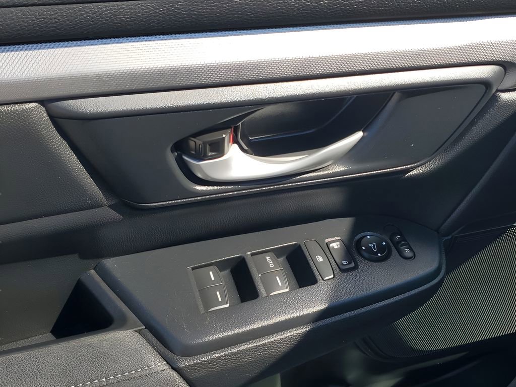 Used 2019 Honda CR-V LX image 42