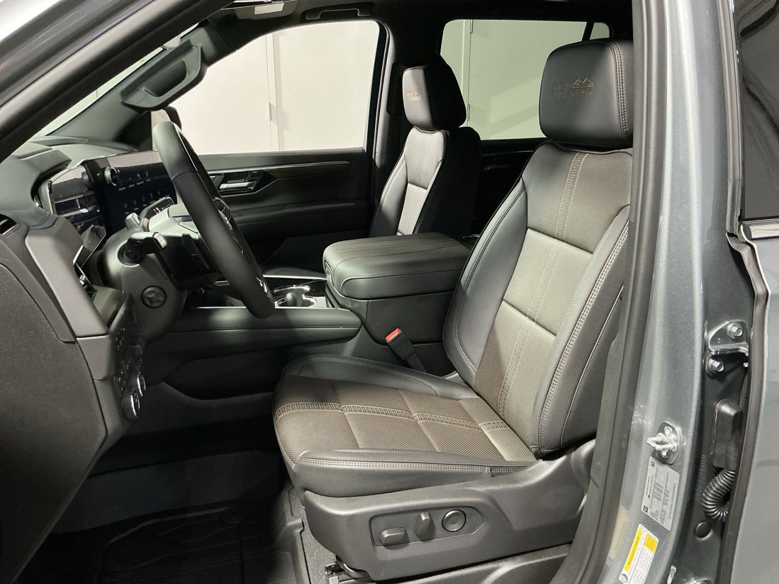 New 2026 Chevrolet Tahoe High Country image 21