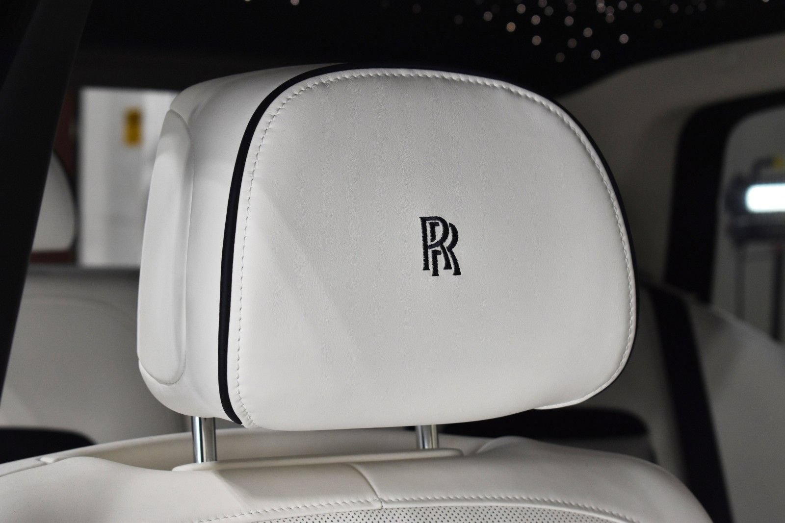 Certified 2024 Rolls-Royce Cullinan AWD/4WD image 25
