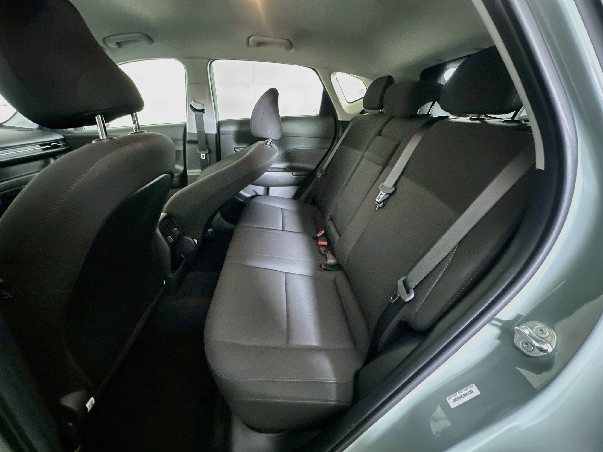 Used 2025 Hyundai Kona SEL FWD image 29