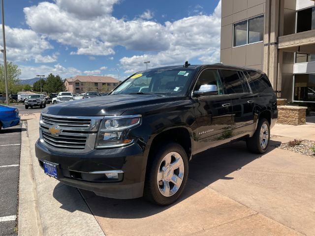 Used 2018 Chevrolet Suburban Premier AWD/4WD image 3
