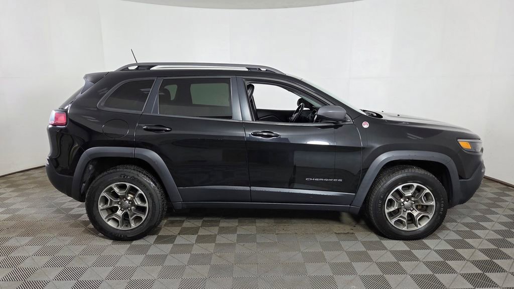Used 2020 Jeep Cherokee Trailhawk AWD/4WD image 13