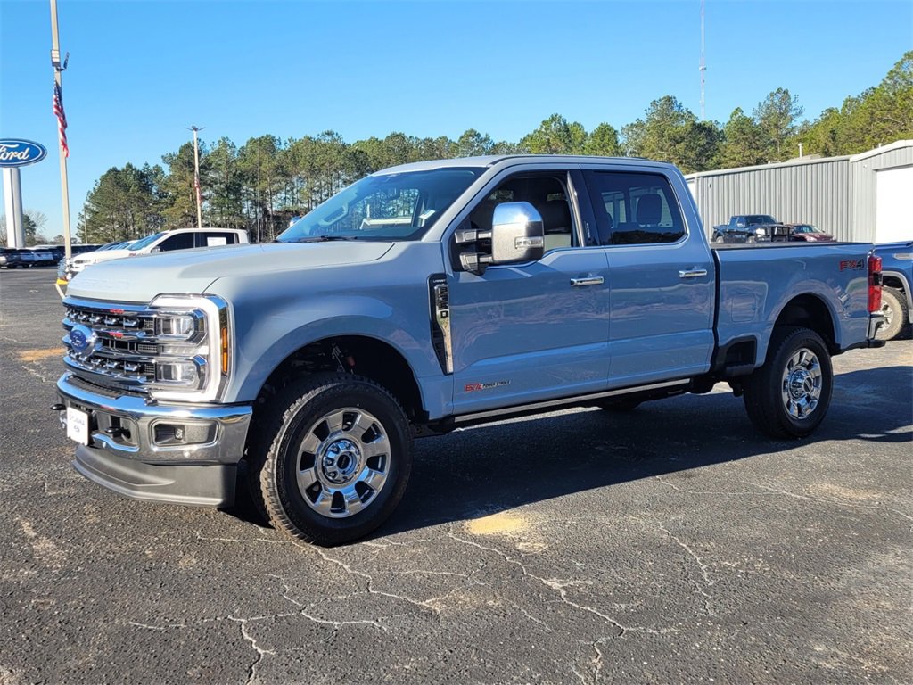 New 2026 Ford F350 Lariat w/ Lariat Premium Package image 2