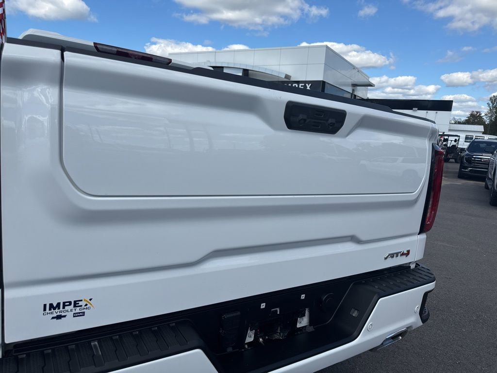Used 2023 GMC Sierra 1500 AT4 w/ AT4 Premium Package image 32
