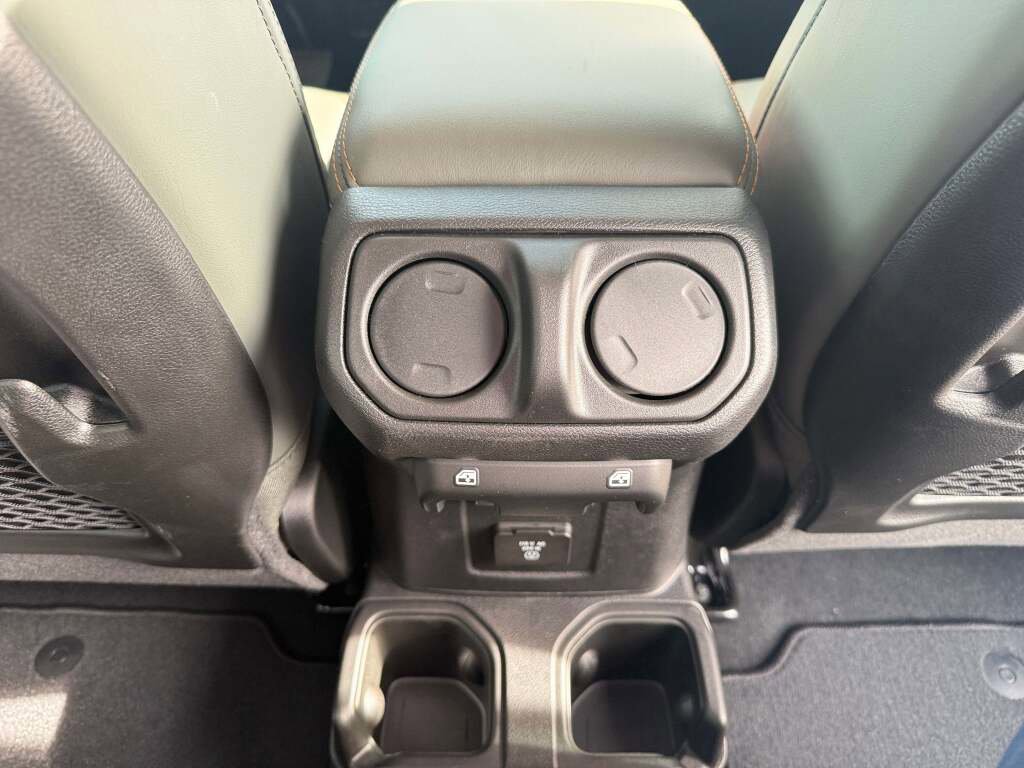 New 2026 Jeep Gladiator Mojave image 30