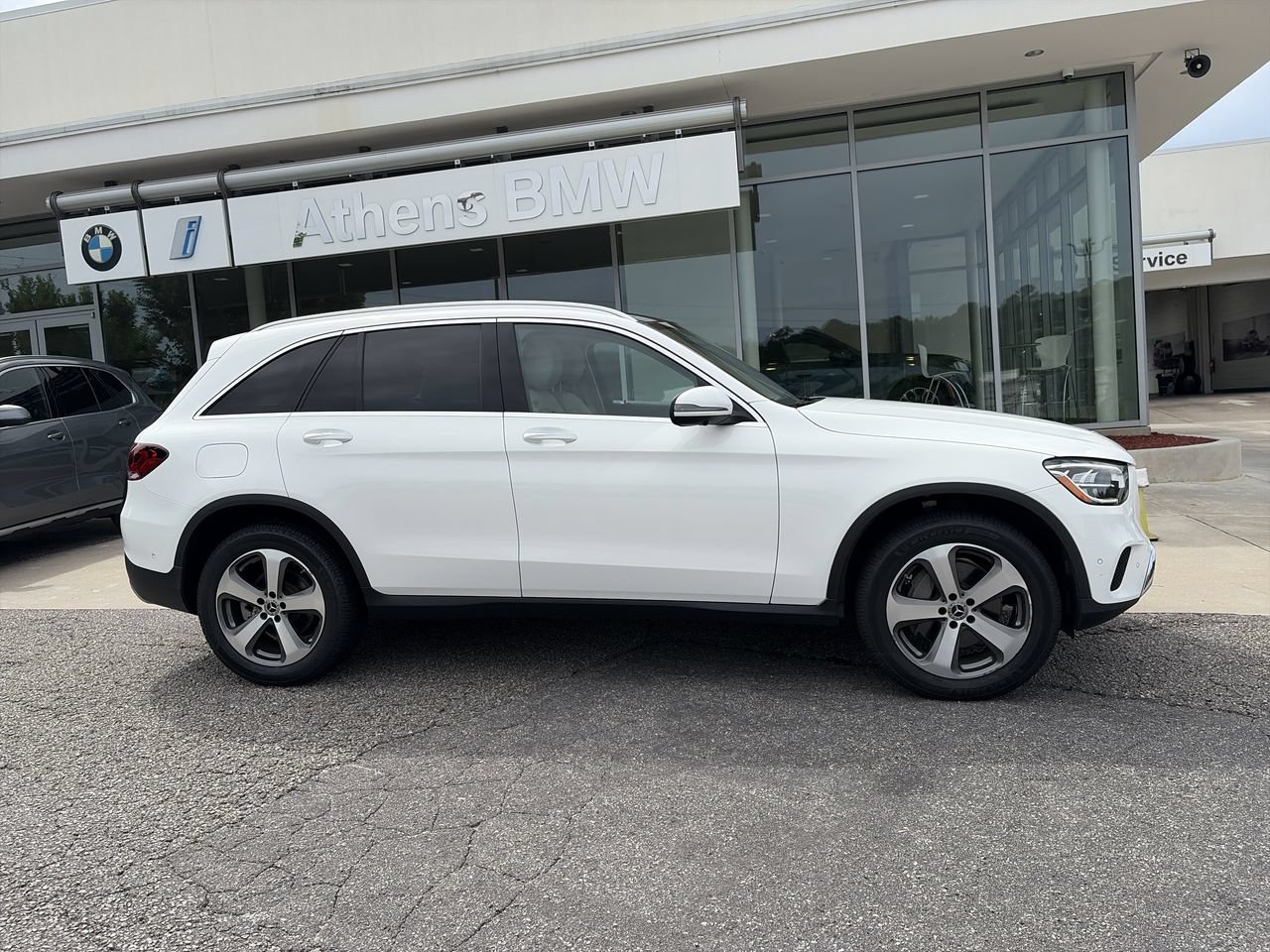 Used 2020 Mercedes-Benz GLC 300 image 9