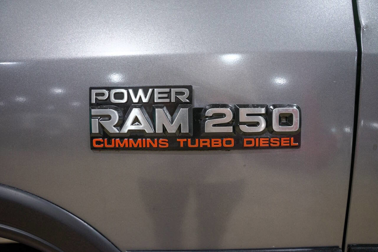 Used 1992 Dodge D/W Truck 250 image 22