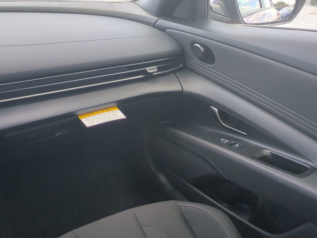New 2026 Hyundai Elantra Sport image 18