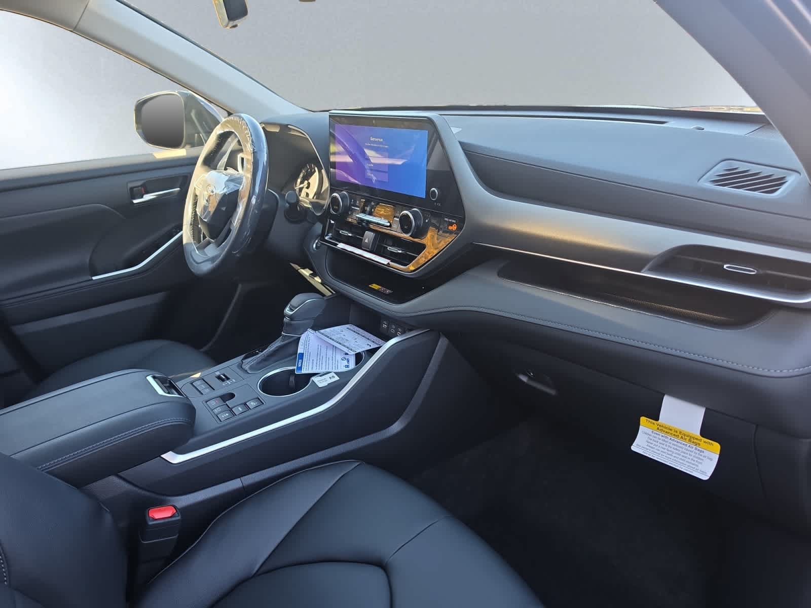 New 2026 Toyota Highlander XLE AWD/4WD image 15