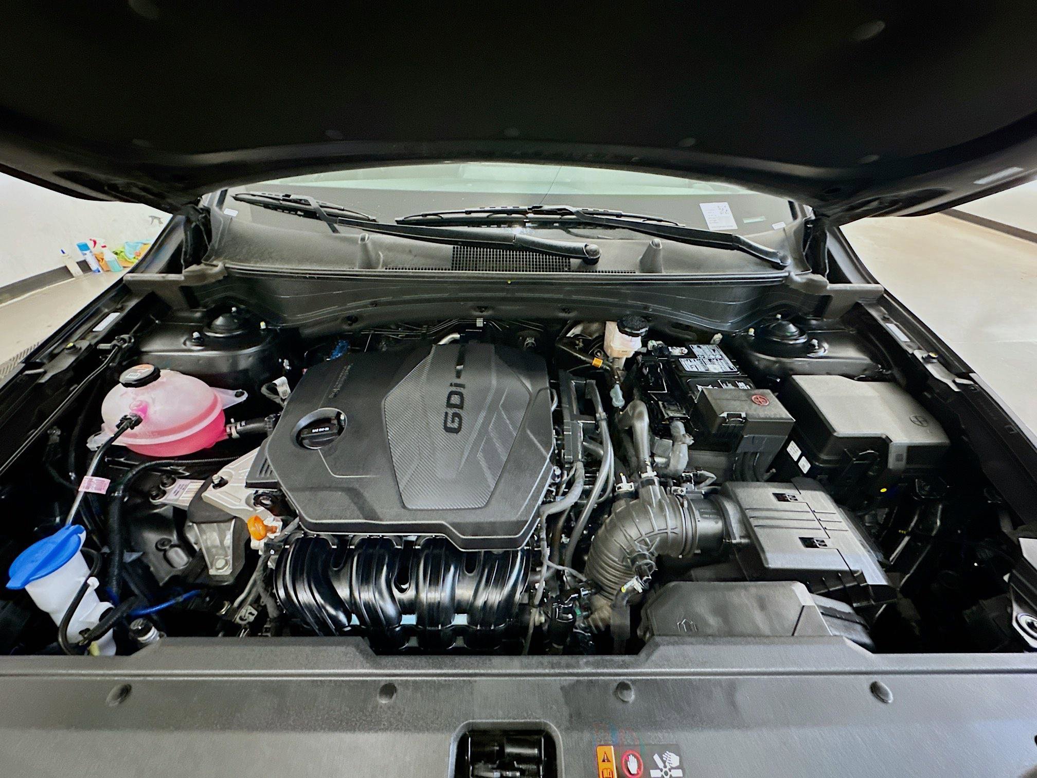 Used 2025 Kia Sportage LX image 33