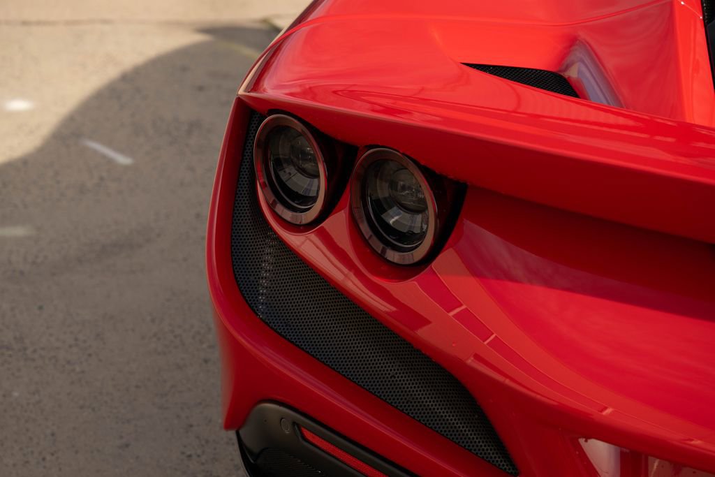 Certified 2021 Ferrari F8 Tributo image 22