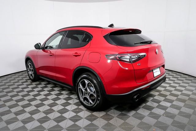 New 2025 Alfa Romeo Stelvio Sprint image 30