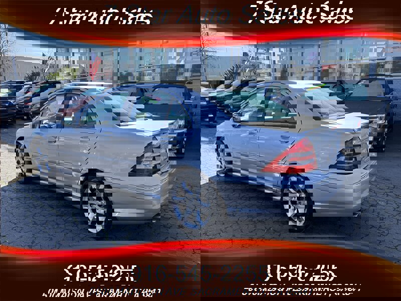 Used 2007 Mercedes-Benz C 230 Sedan image 4