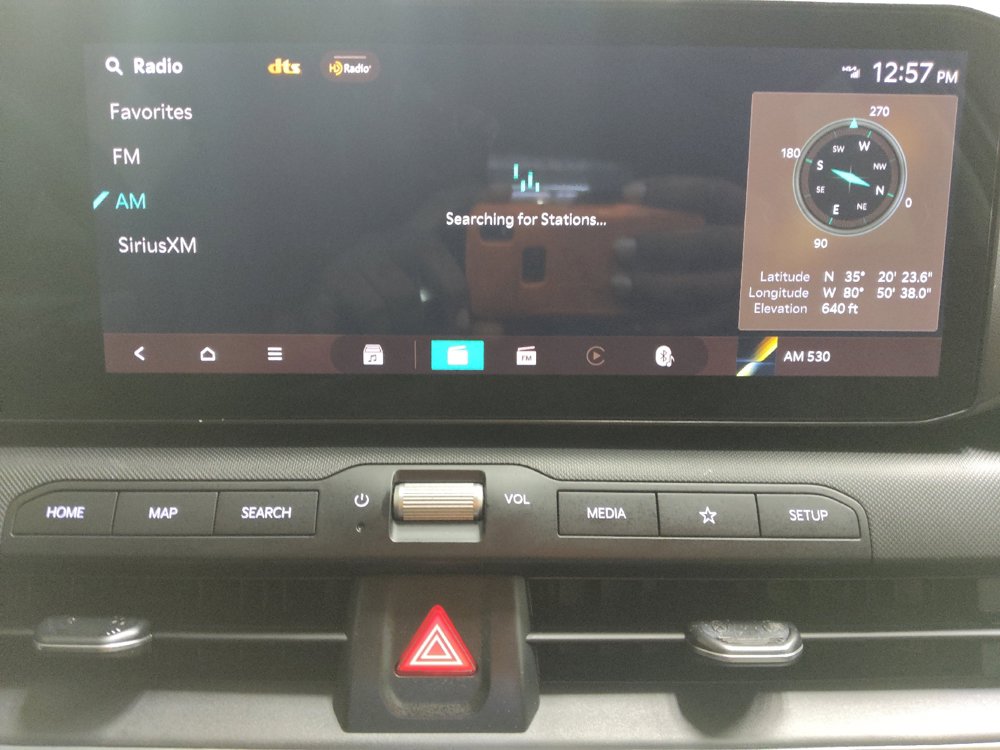Used 2025 Kia K4 FWD image 25