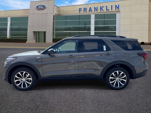 New 2026 Ford Explorer ST-Line AWD/4WD image 4