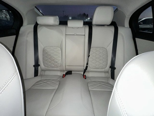 Used 2020 Jaguar XE S image 29