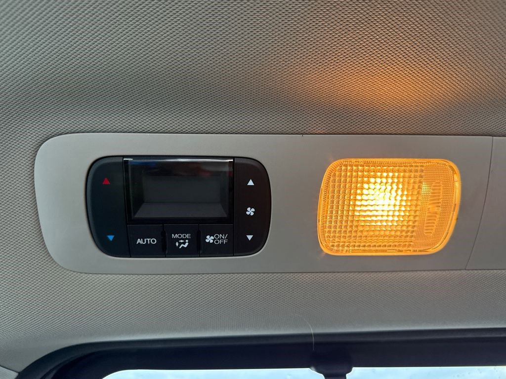 Used 2015 Honda Odyssey EX-L image 20